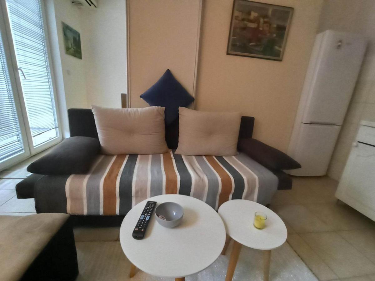 Donna Apartment Skopje Bagian luar foto